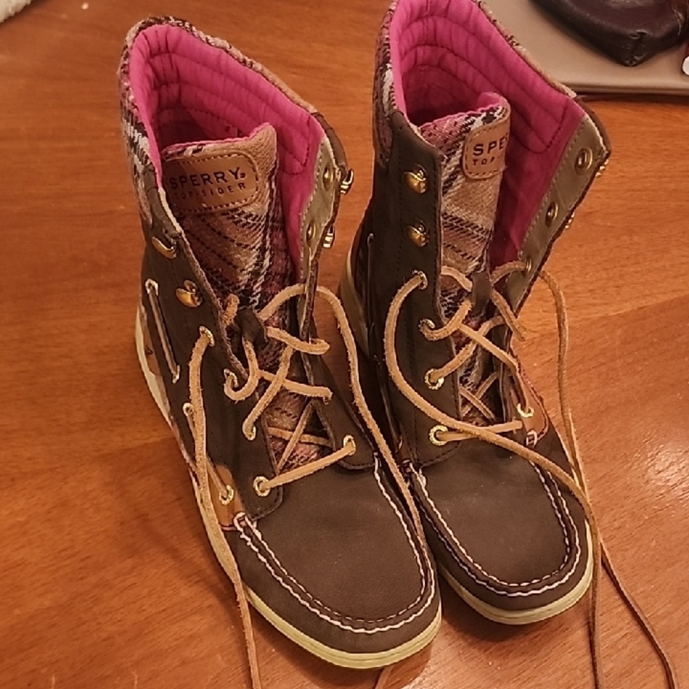 Sperry Brown and Pink Lace Up Boots